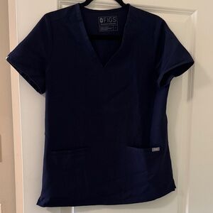 Figs Casma Women's Navy Blue 3 pocket Scrub Top size S